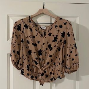 Mid sleeve pink mesh fabric